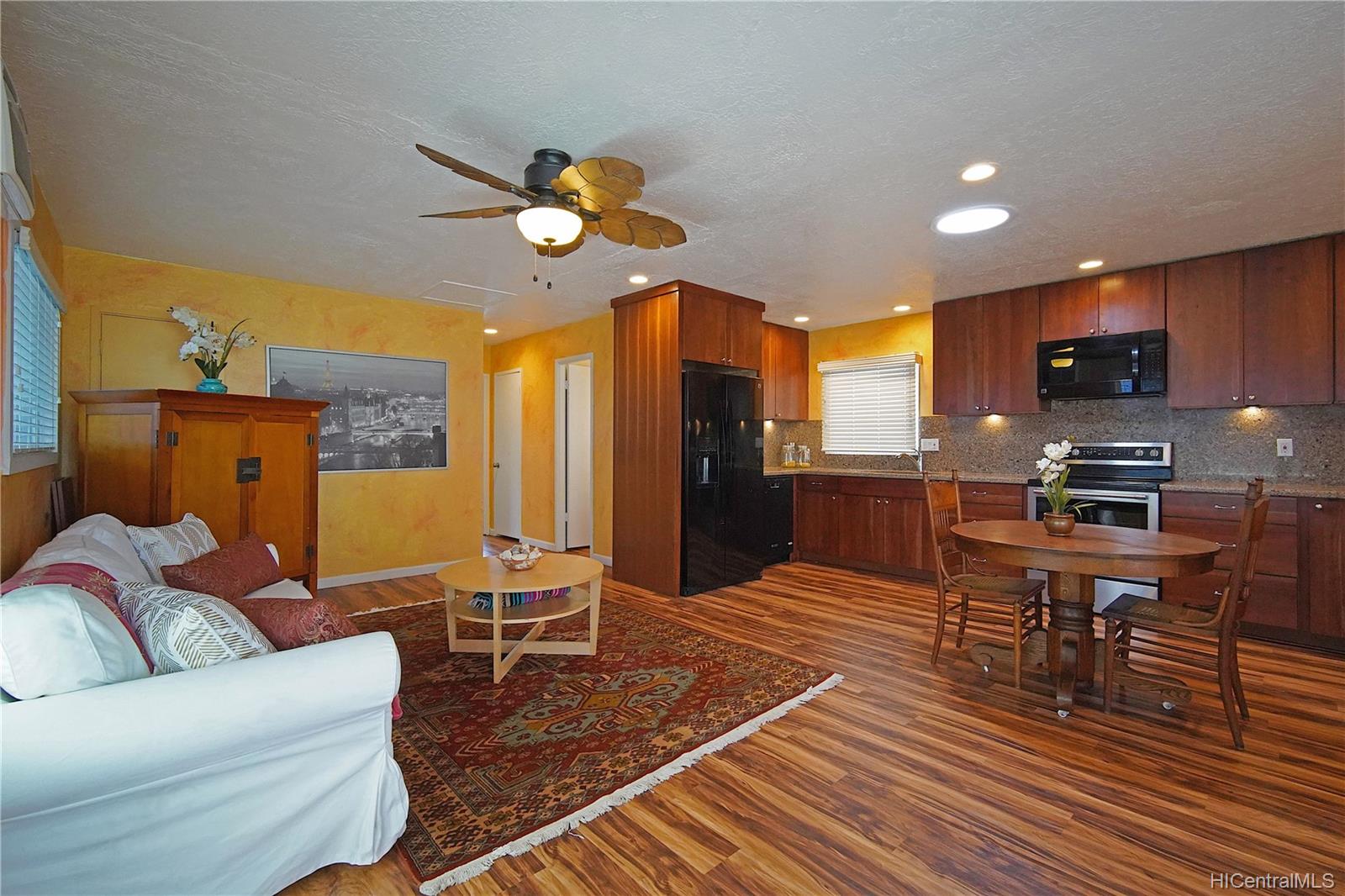 340 Manono Street  Unit 2