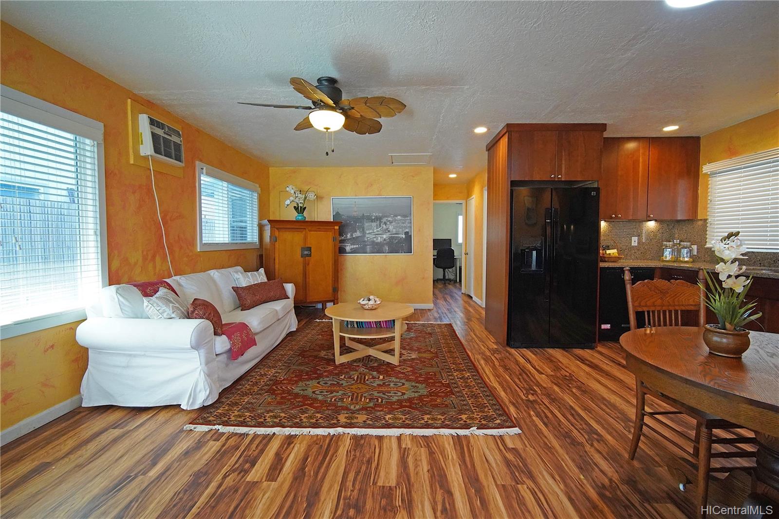 340 Manono Street  Unit 2