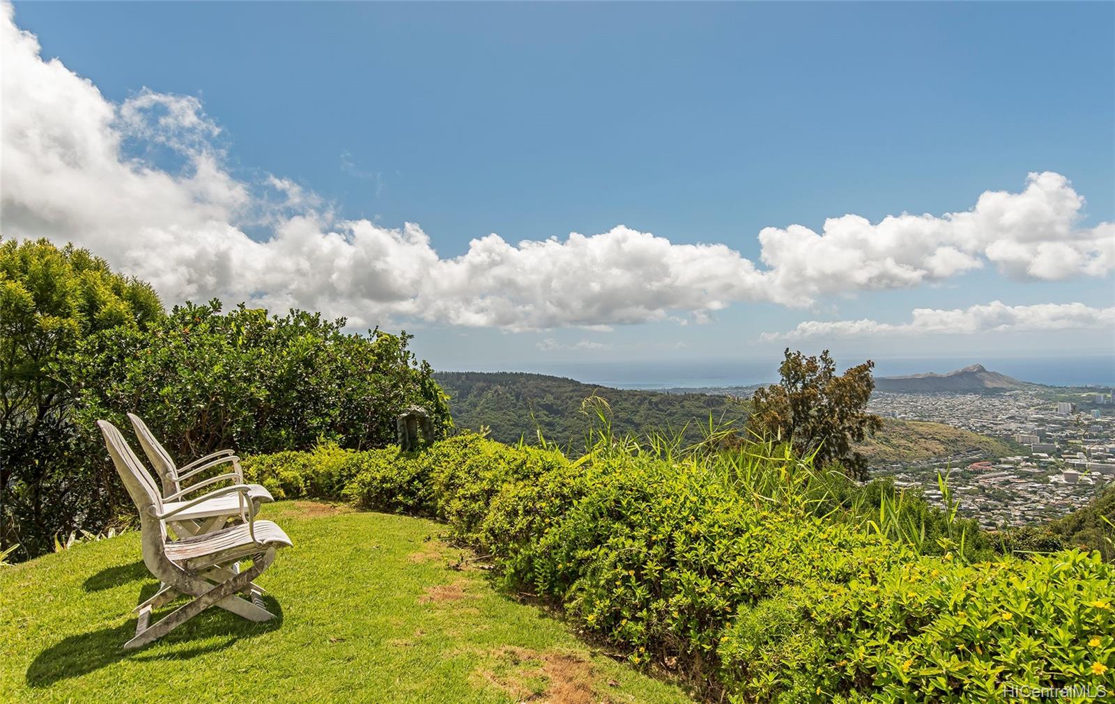 3955 Round Top Drive