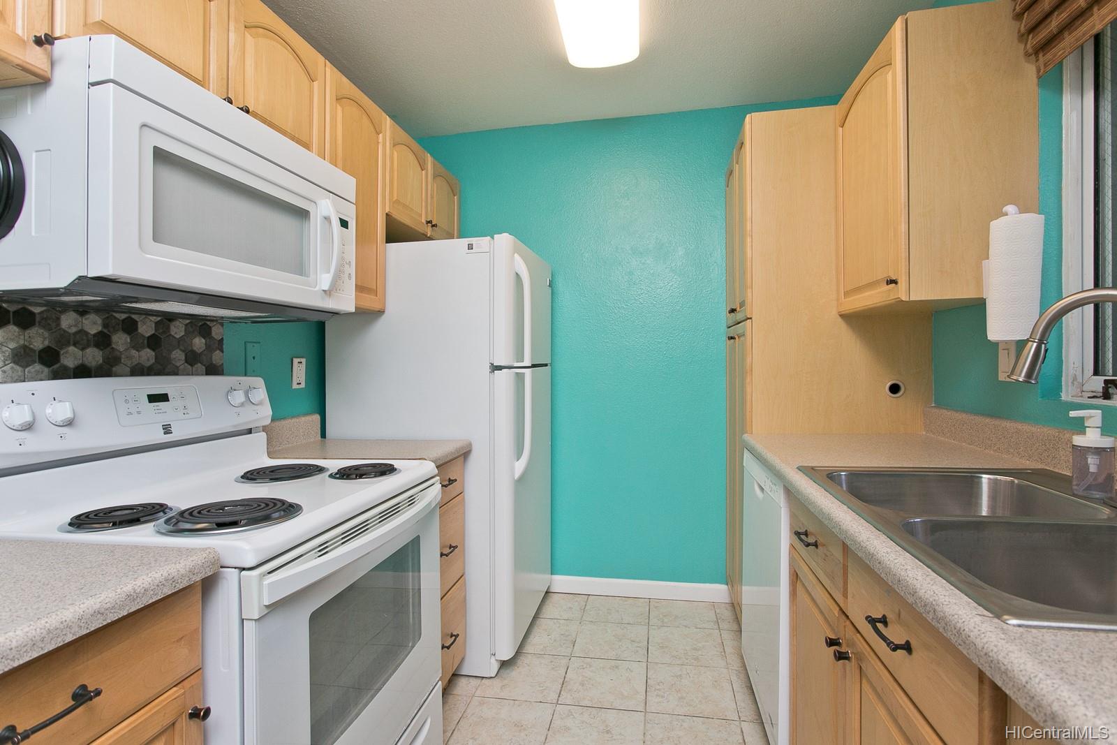 95-652 Wikao Street  Unit F-203