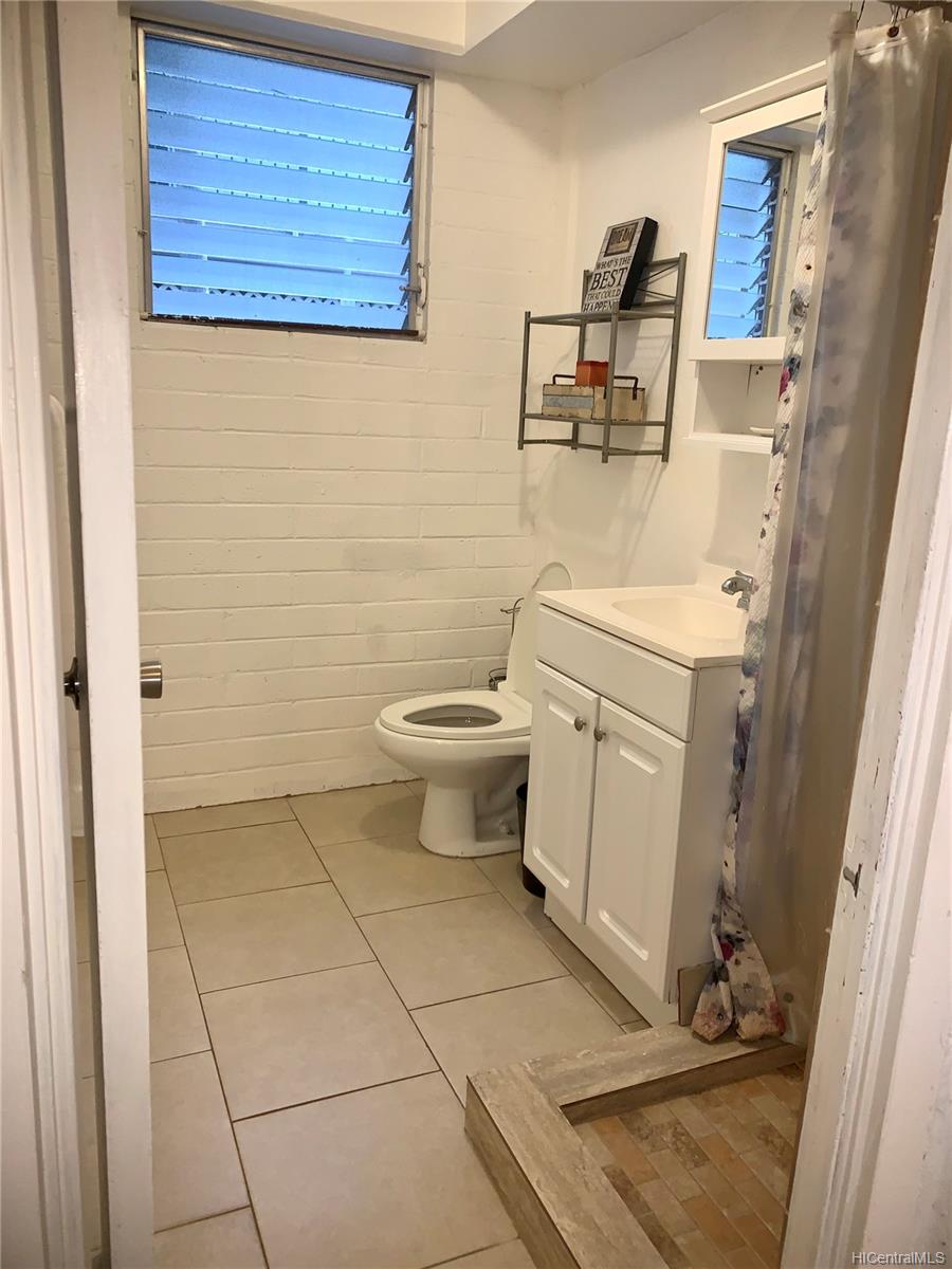 410 Nahua Street  Unit 204