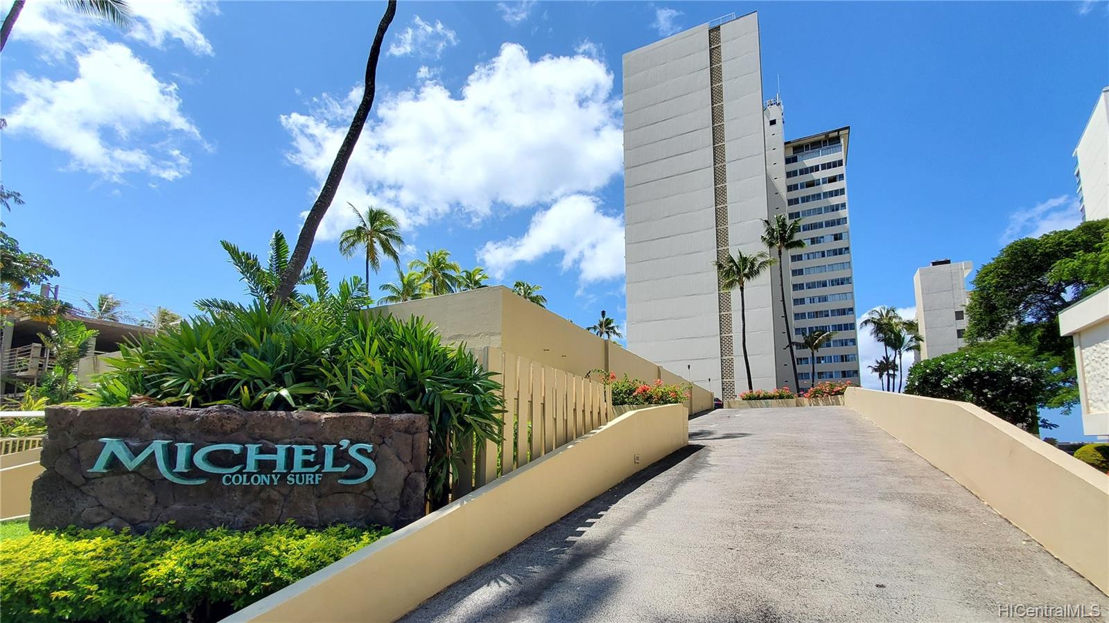2895 Kalakaua Avenue  Unit 506