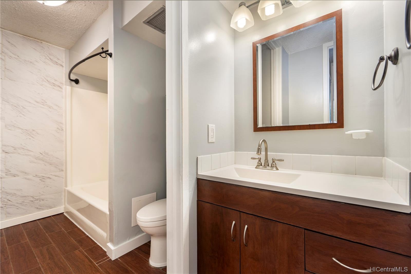 1600 Wilikina Drive  Unit B402