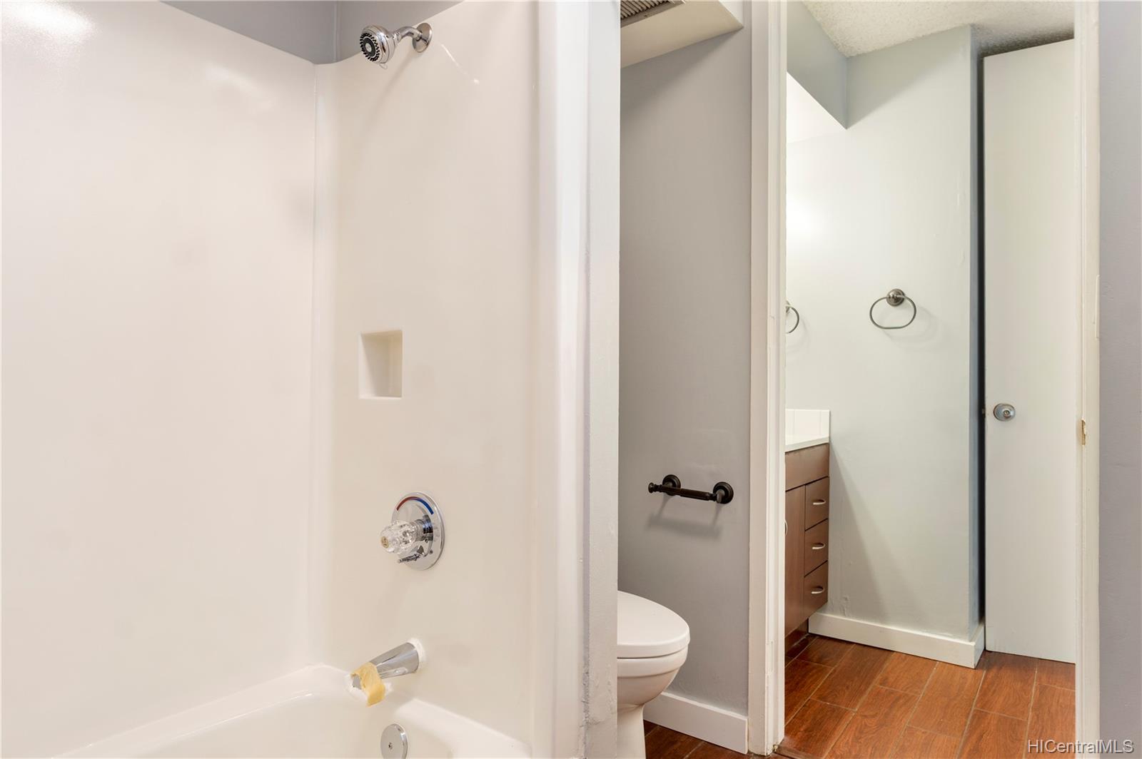 1600 Wilikina Drive  Unit B402
