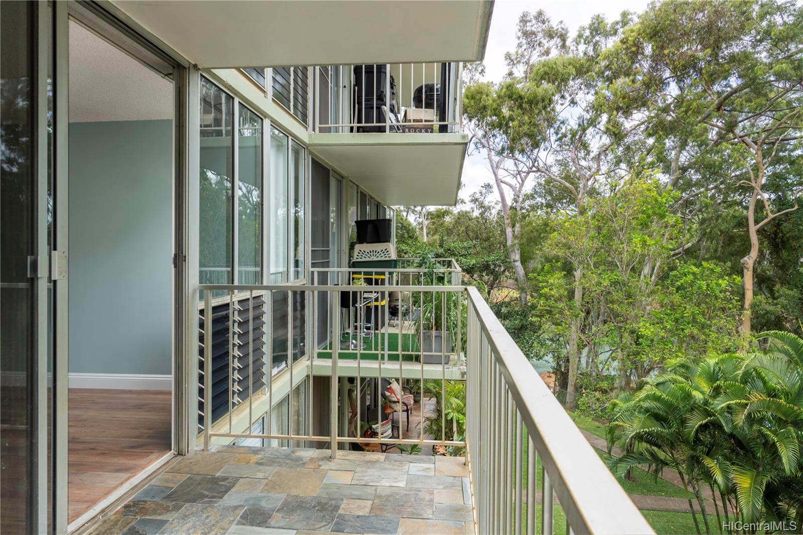 1600 Wilikina Drive  Unit B402