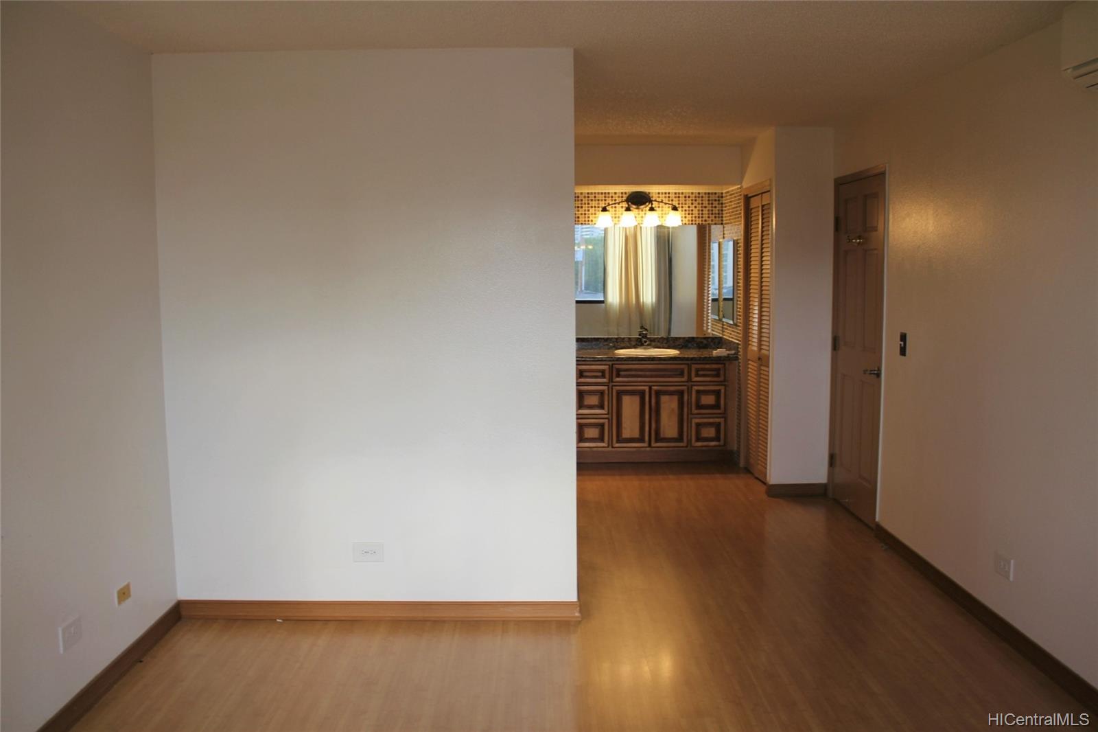 2752 Kaaha Street  Unit 309