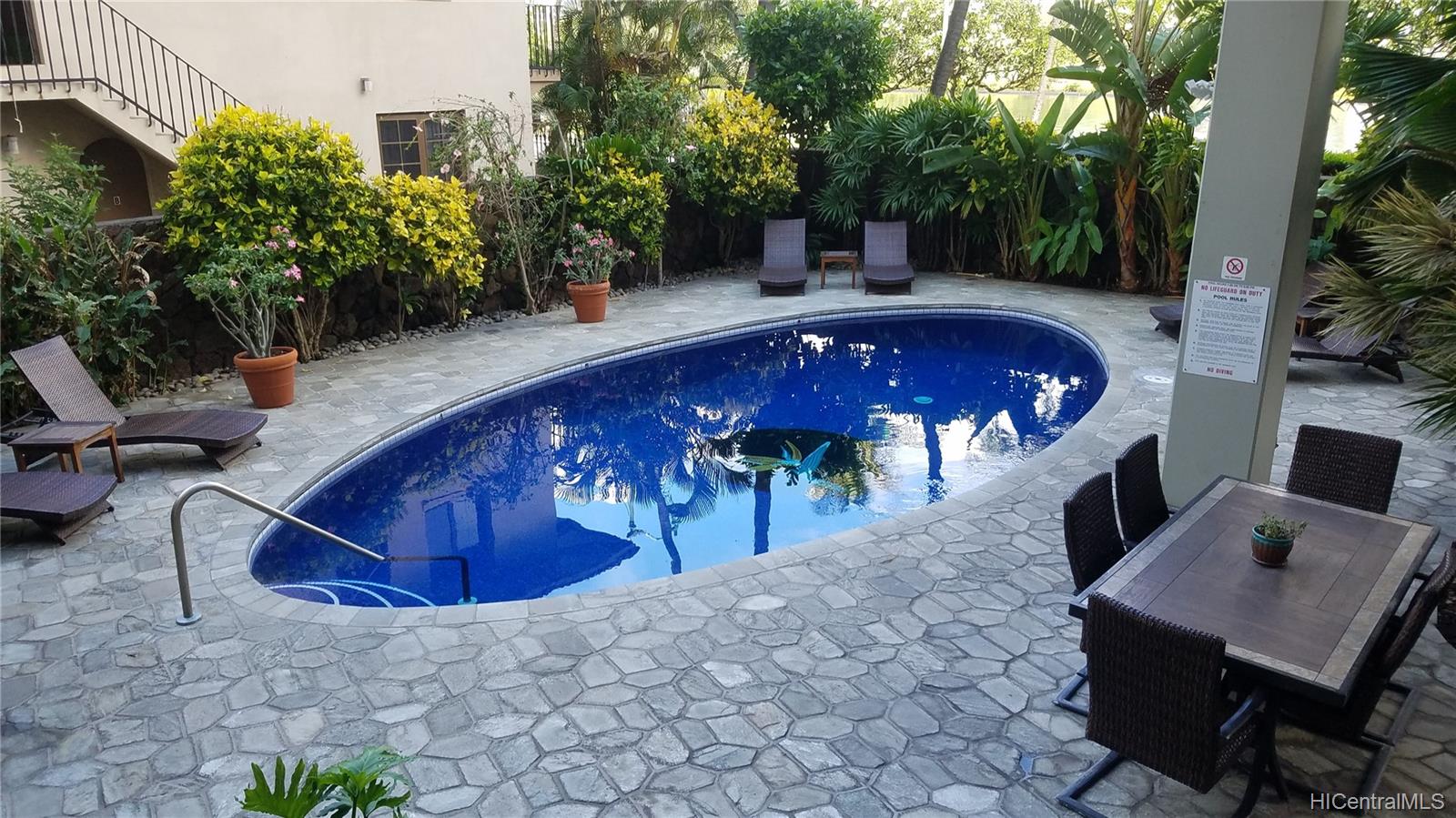 2465 Ala Wai Boulevard  Unit 1203