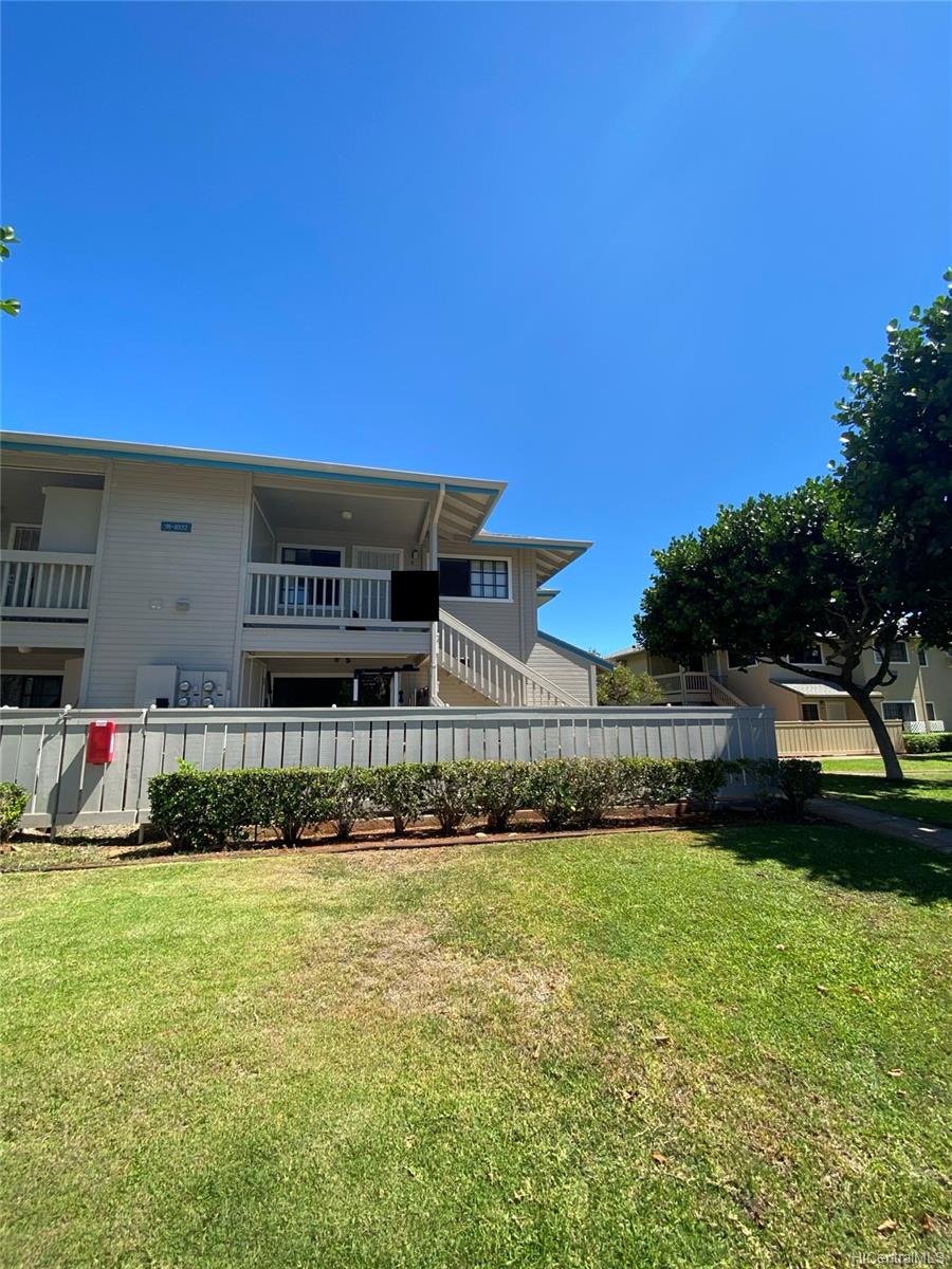 91-1032 Kaiau Avenue  Unit 8E