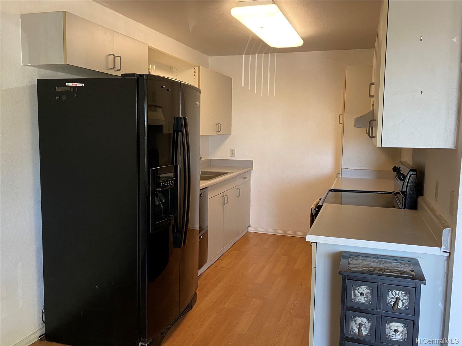 91-1032 Kaiau Avenue  Unit 8E