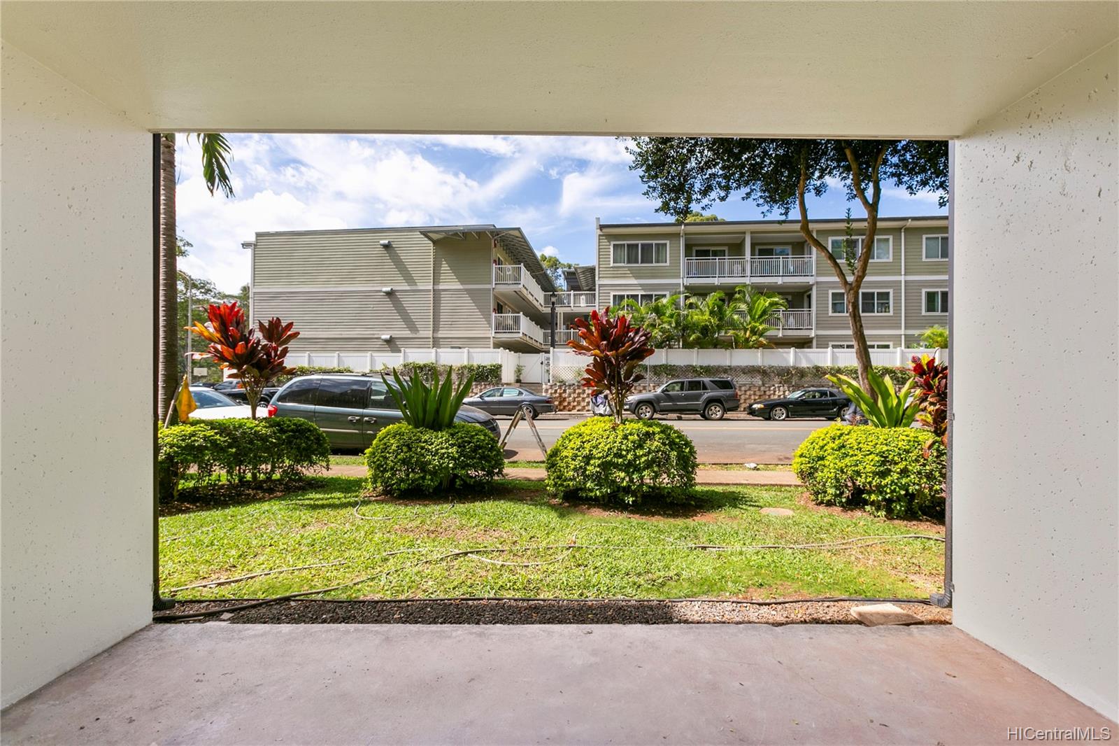 95-055 Waikalani Drive  Unit H107