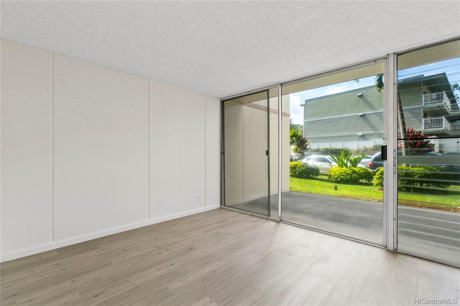 95-055 Waikalani Drive  Unit H107