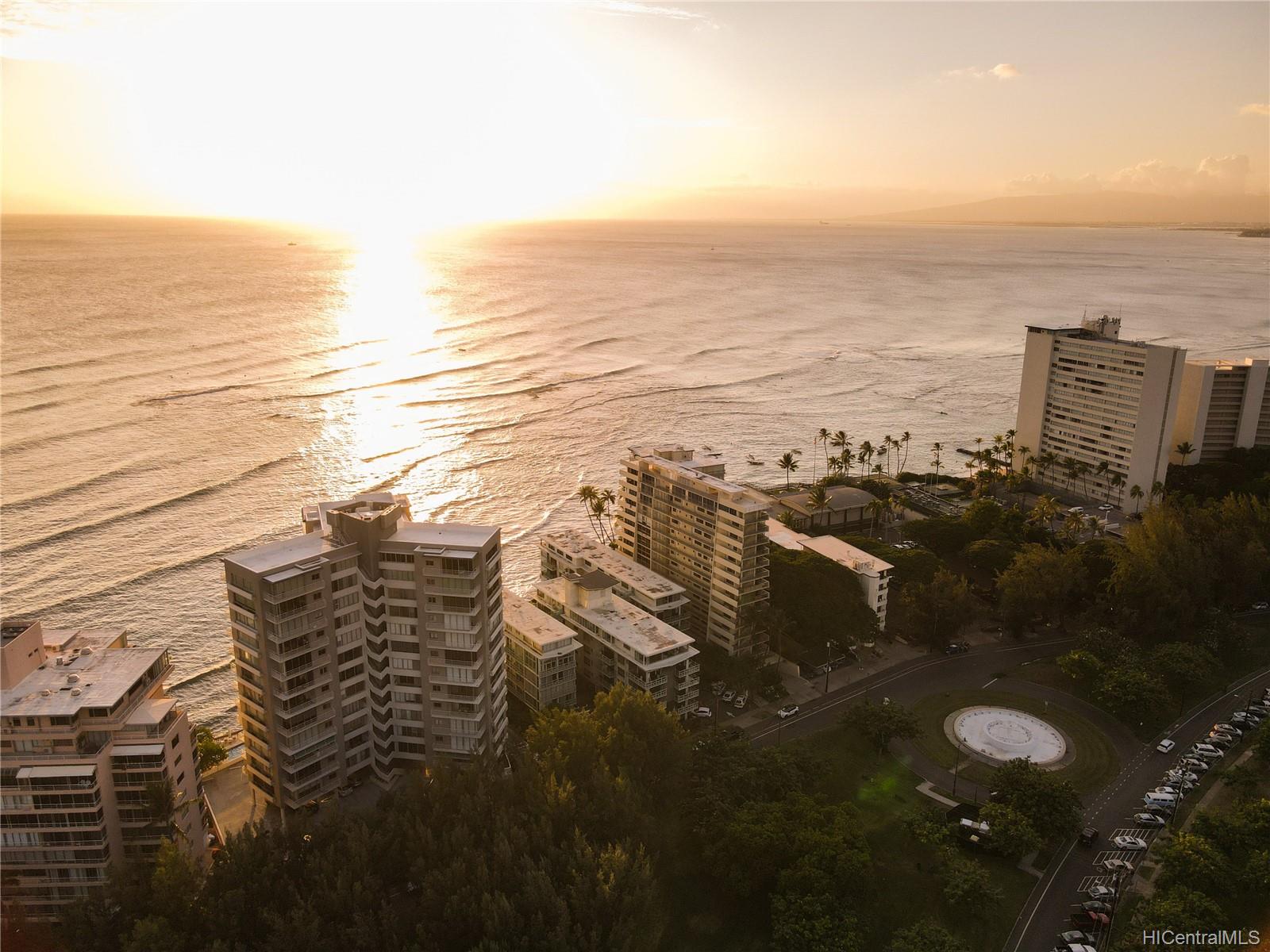 2957 Kalakaua Avenue  Unit 415