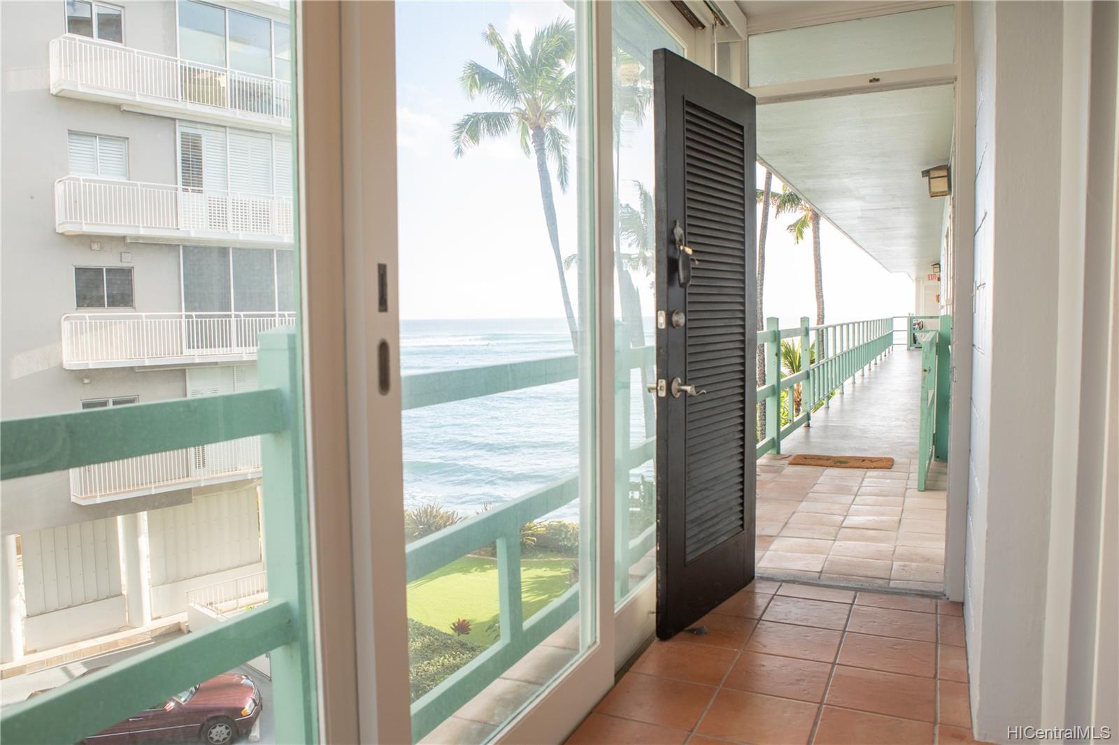 2957 Kalakaua Avenue  Unit 415