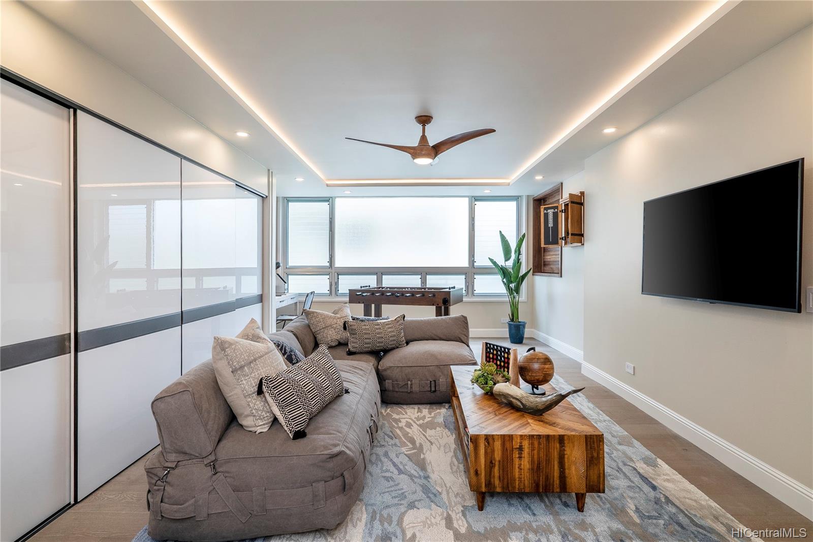 3003 Kalakaua Avenue  Unit 6A