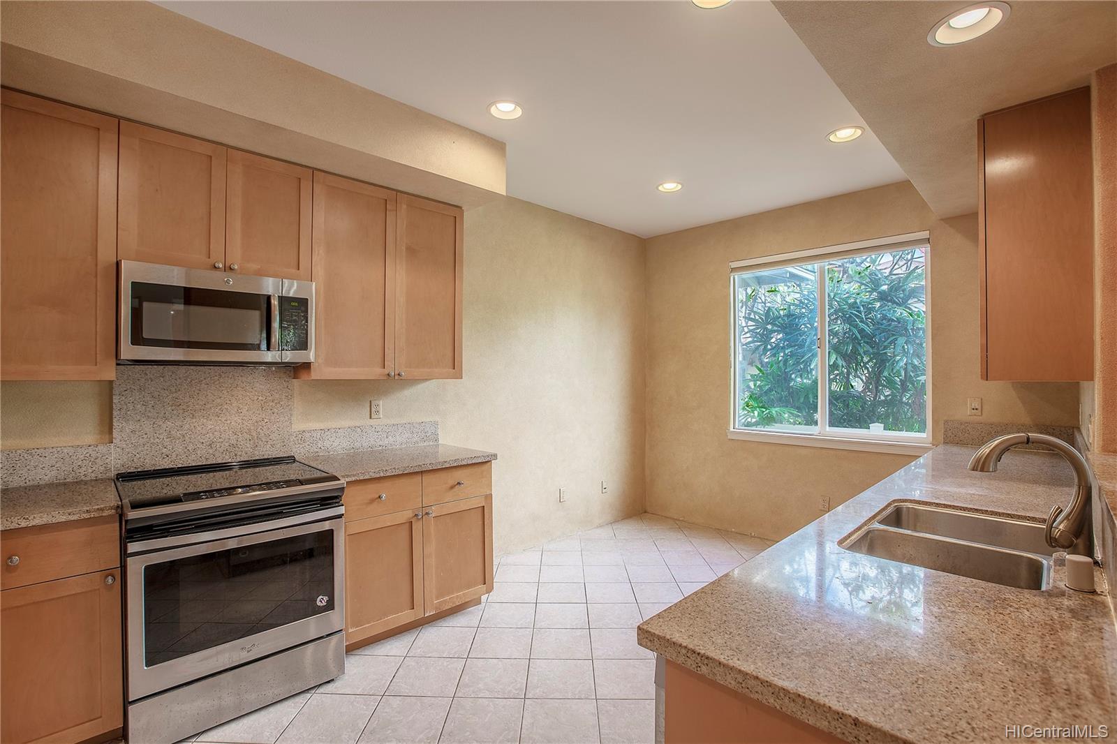 520 Lunalilo Home Road  Unit V3403