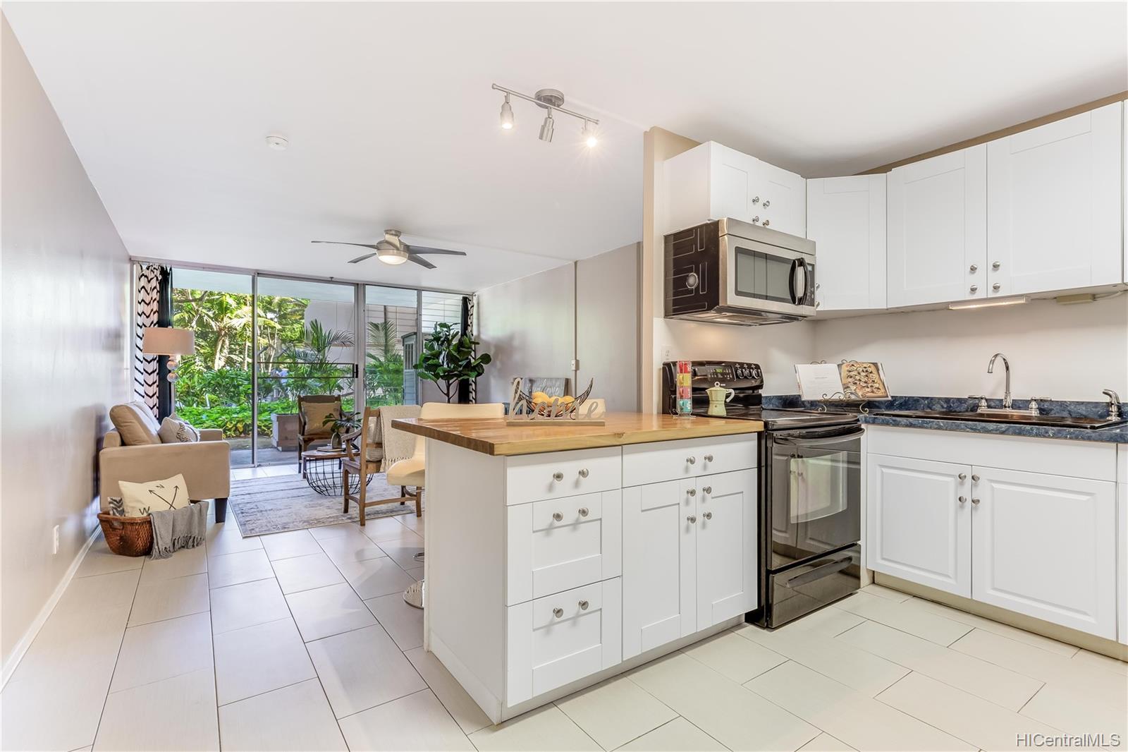 95-061 Waikalani Drive  Unit D104