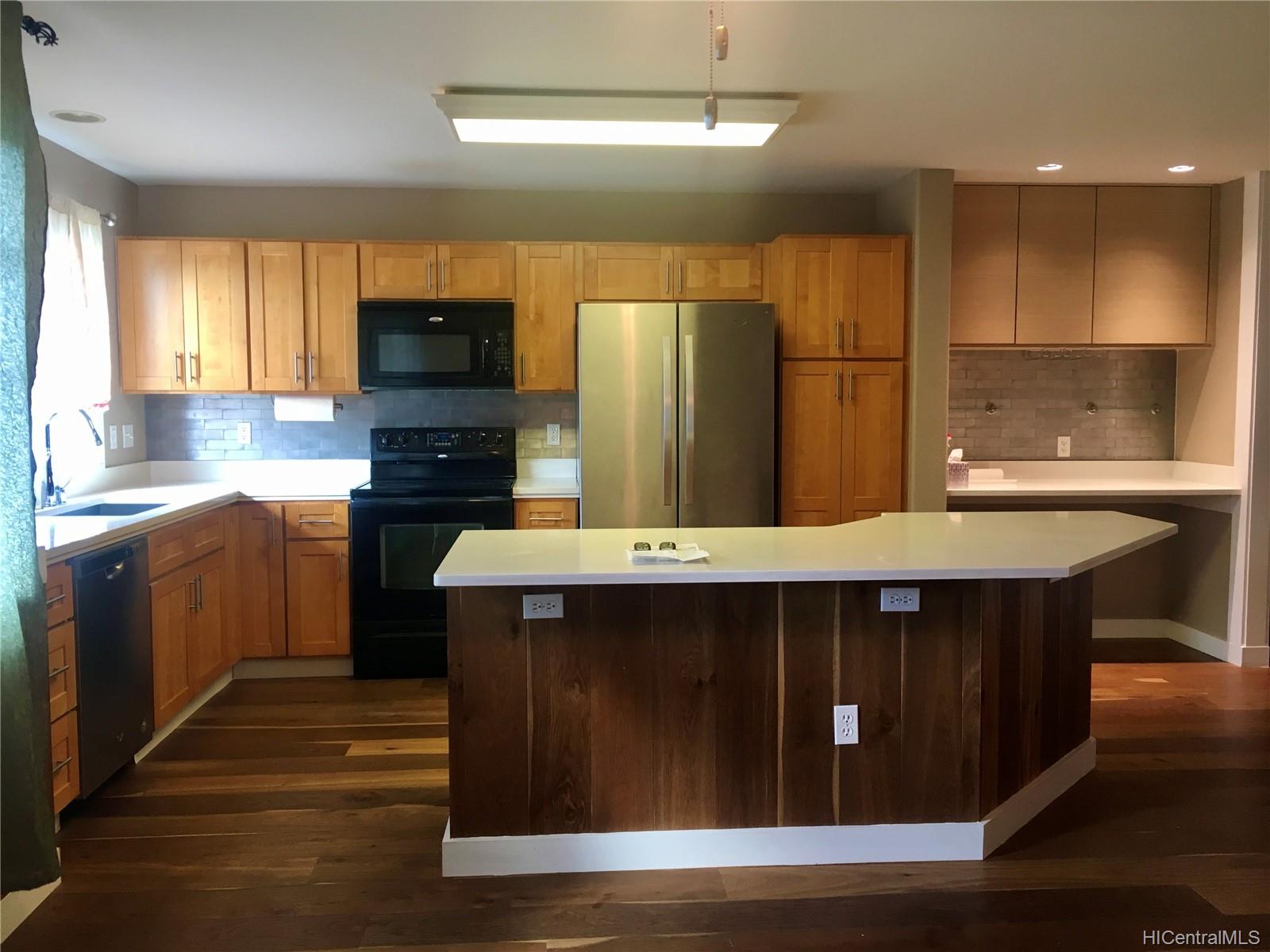 91-1171 Kaiau Avenue  Unit 205
