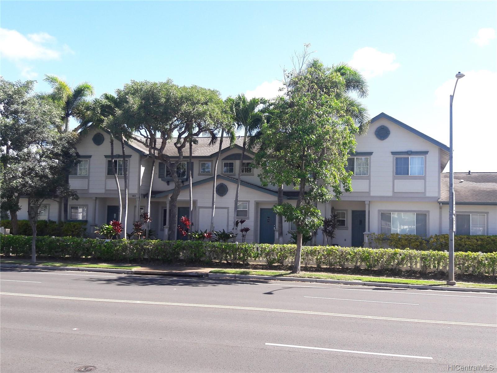 911025 Kaileolea Drive  Unit J3