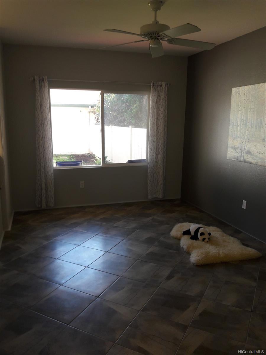 911025 Kaileolea Drive  Unit J3