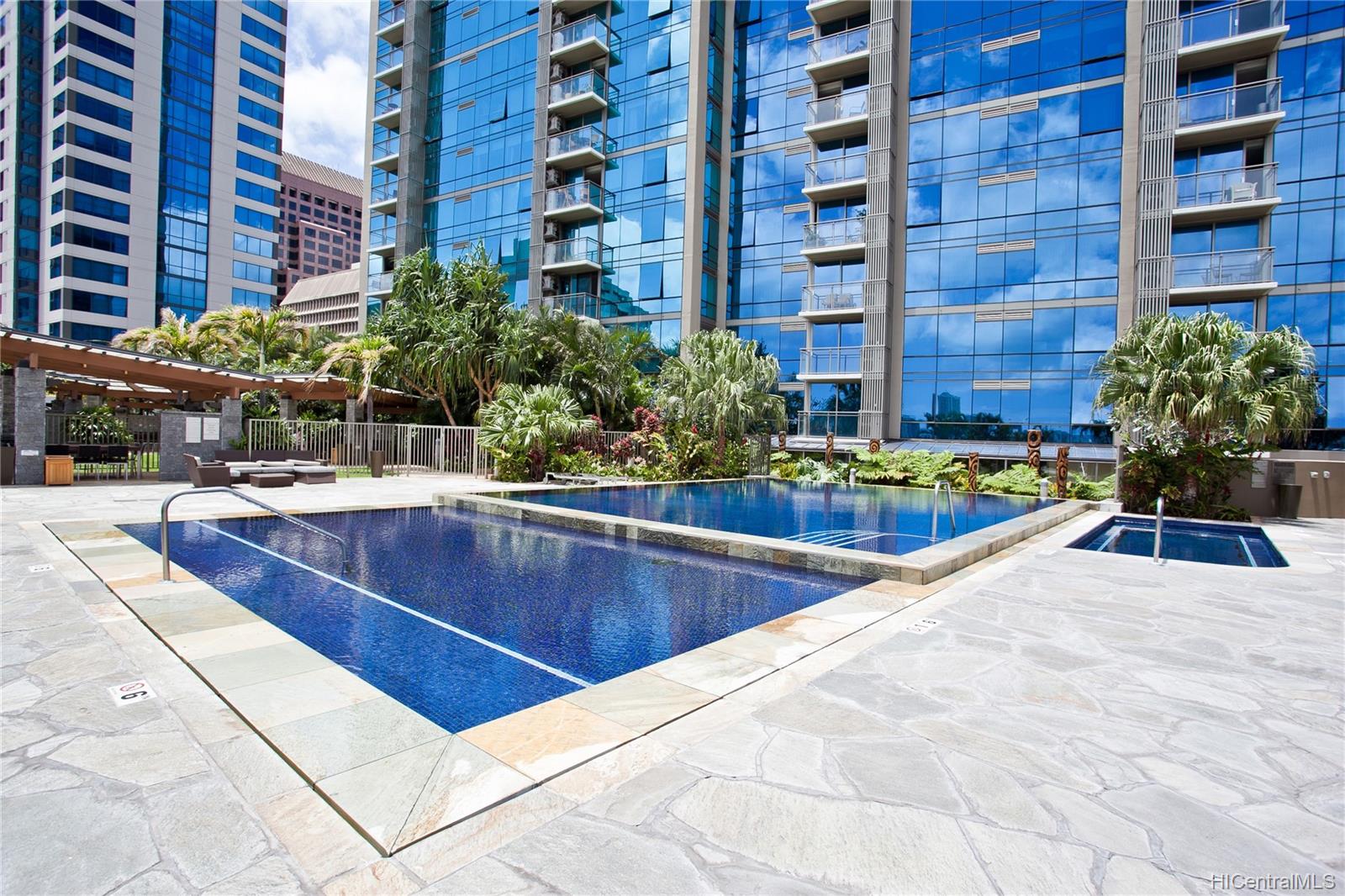 1200 Queen Emma Street  Unit 812
