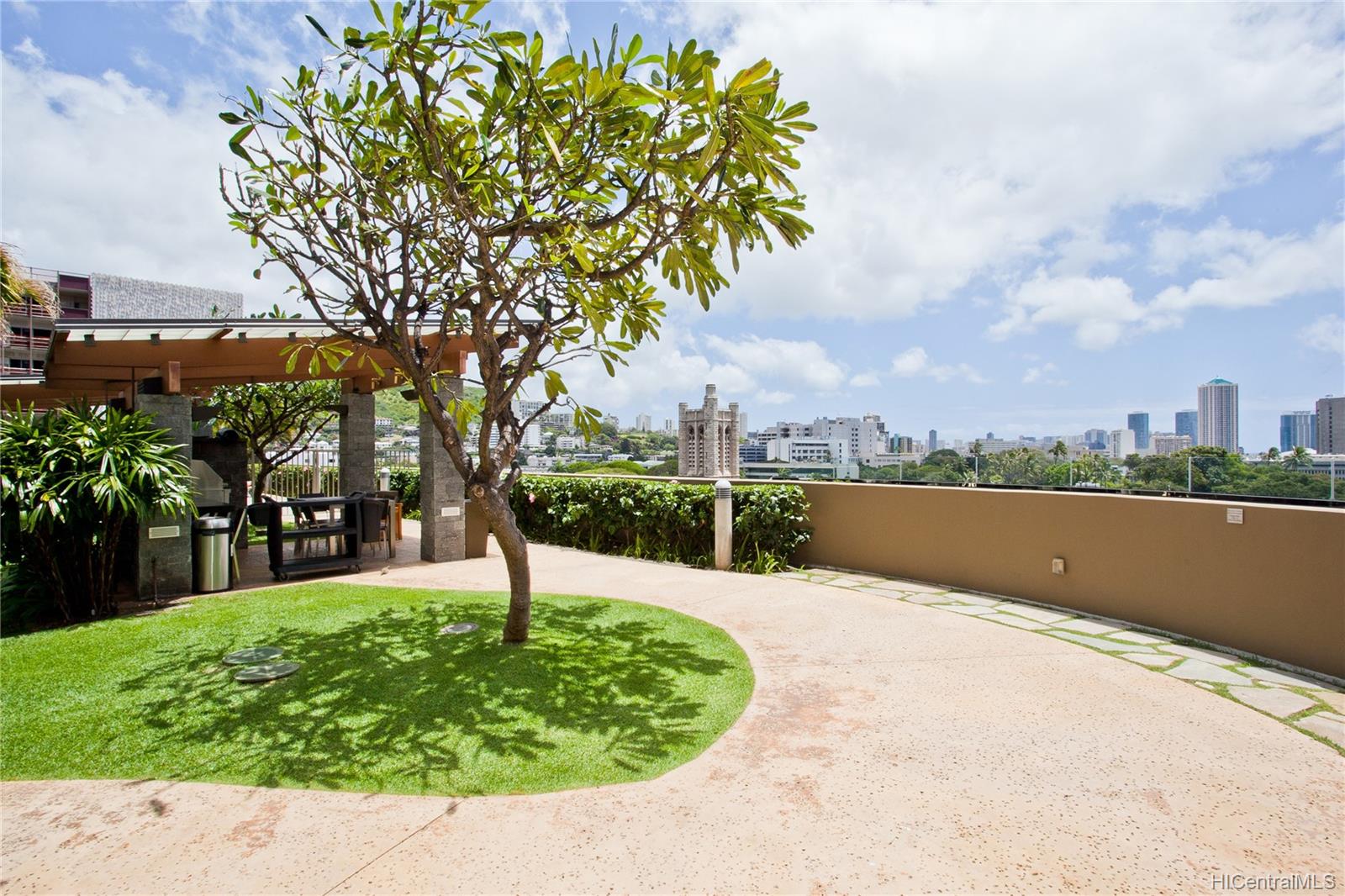 1200 Queen Emma Street  Unit 812
