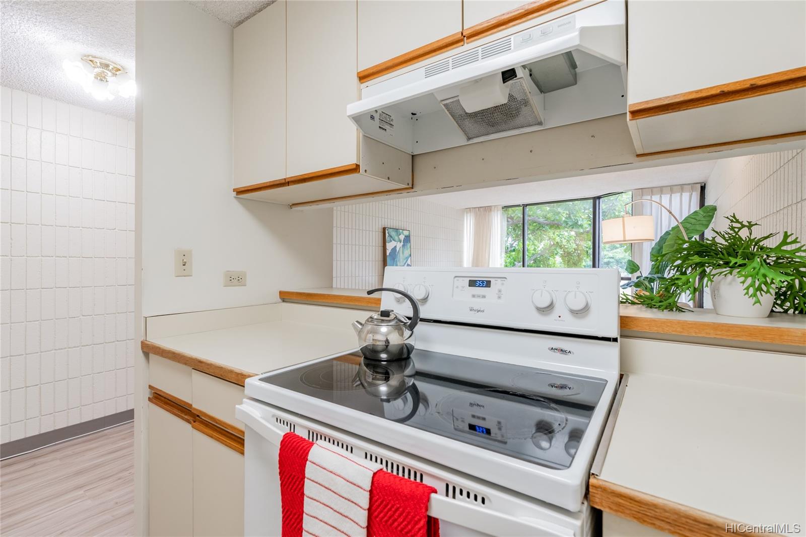 855 Makahiki Way  Unit 207