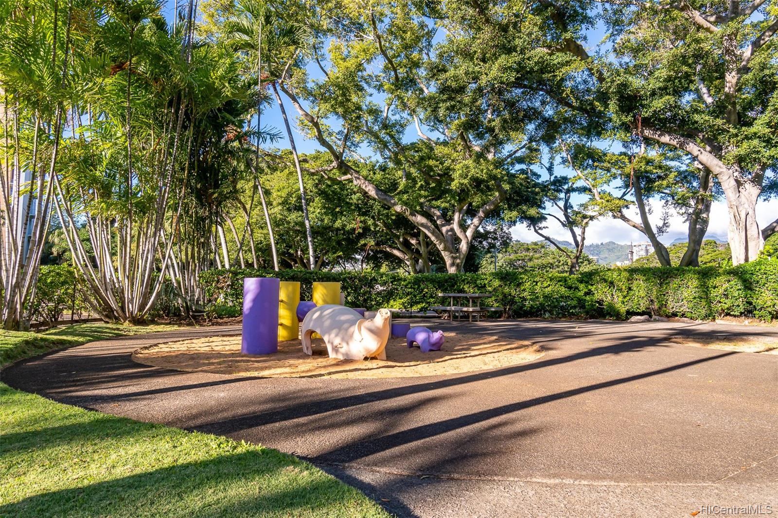 1511 Nuuanu Avenue  Unit 1223