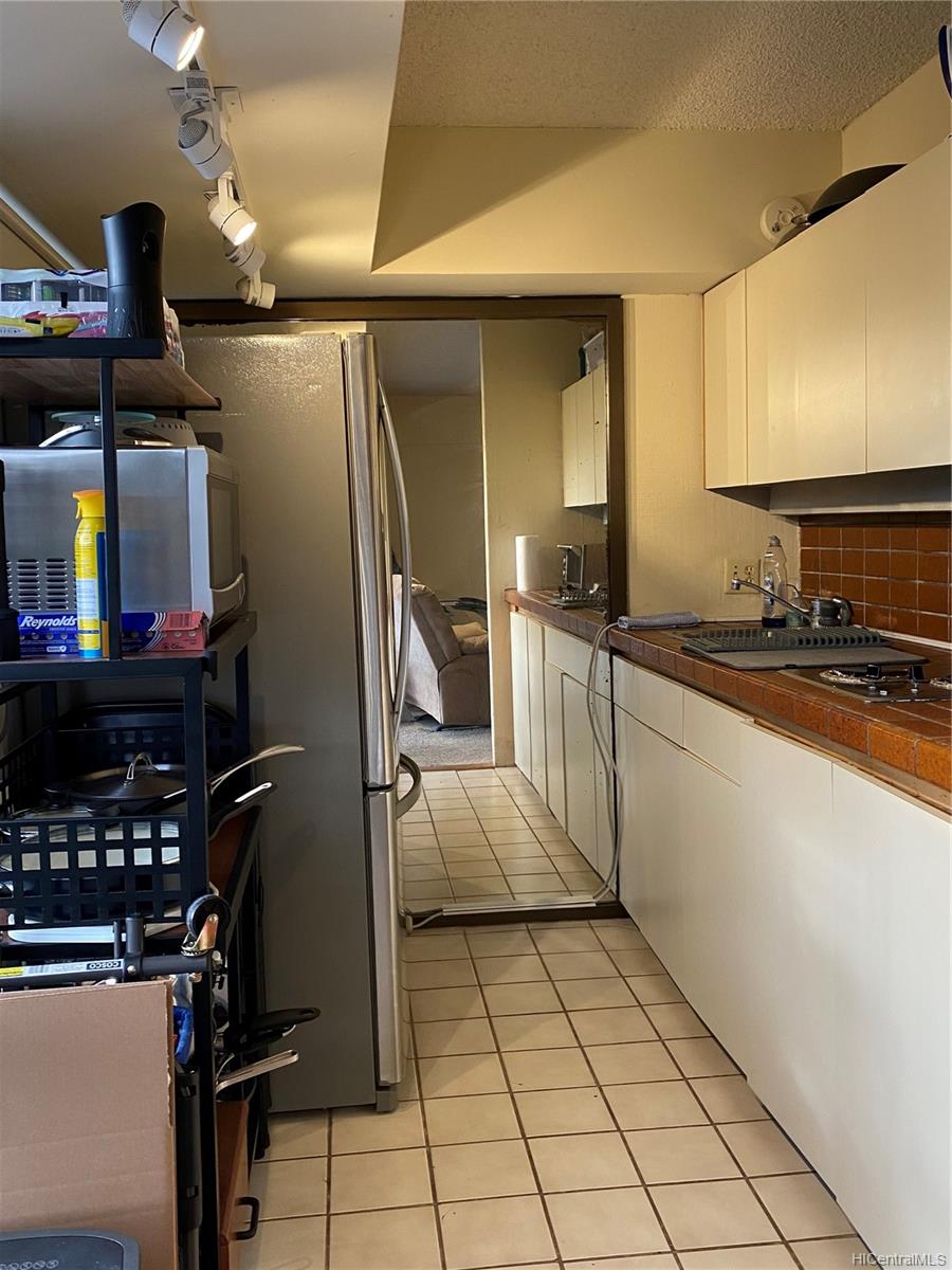 1750 Kalakaua Avenue  Unit 1203