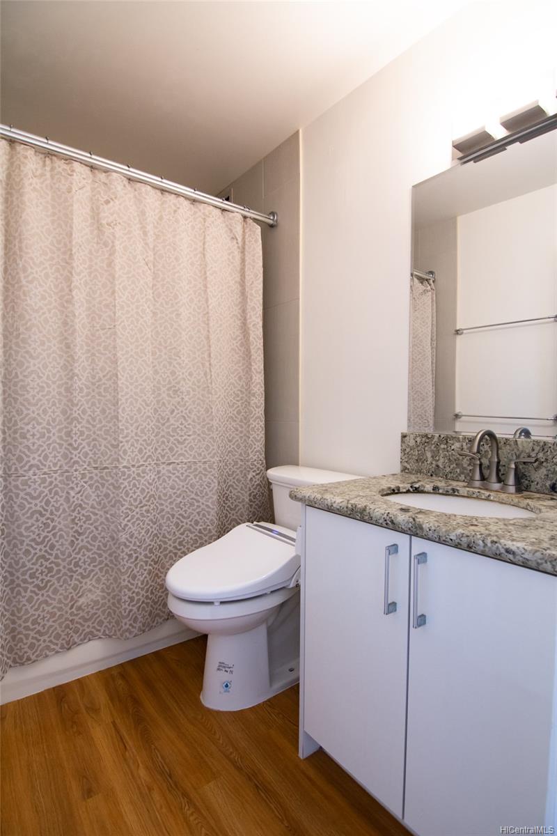 1128 Ala Napunani Street  Unit 1703