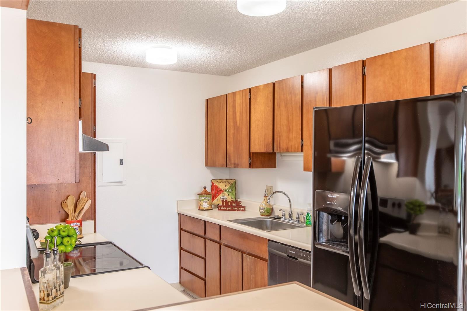 46-054 Puulena Street  Unit 916