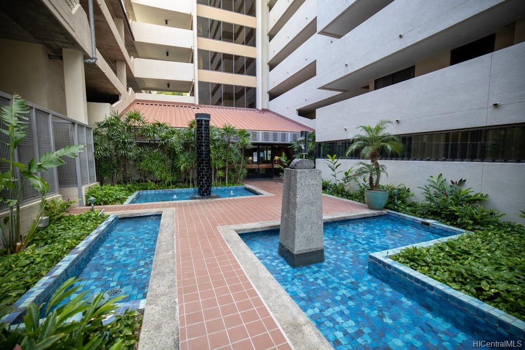 555 Hahaione Street  Unit 9F