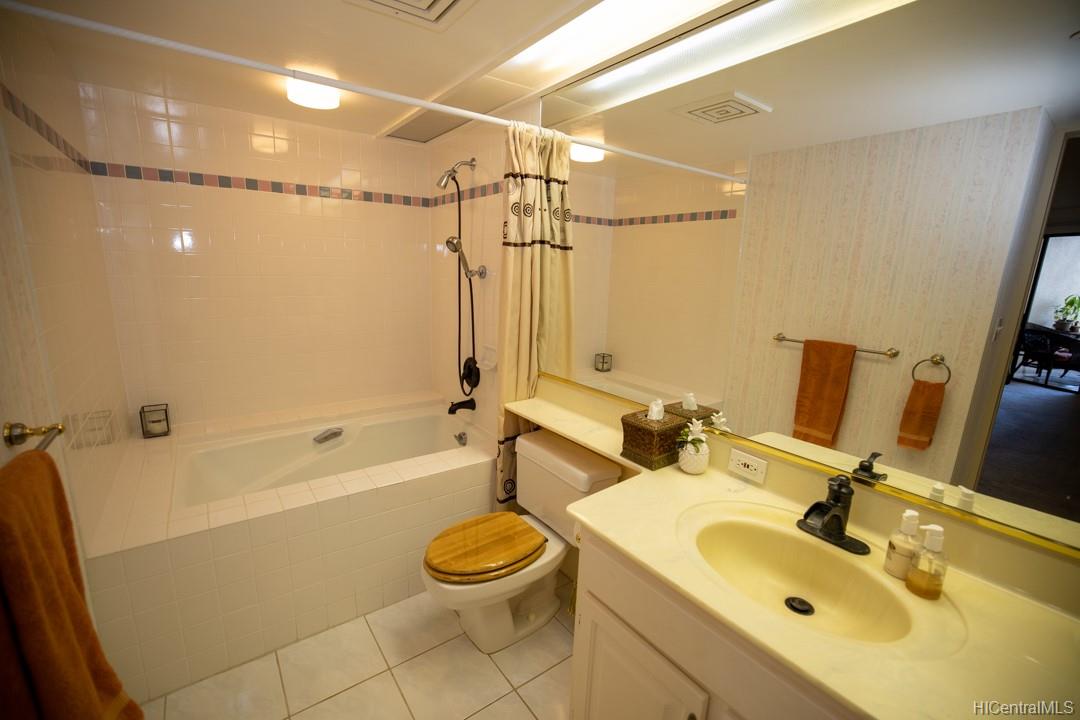 555 Hahaione Street  Unit 9F