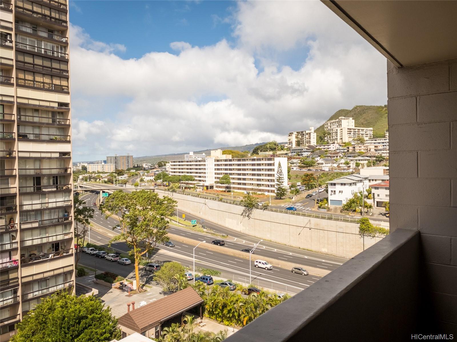 Ward Kinau 824 Kinau Street Unit 1006 Honolulu HI 96813 sold on 04272021