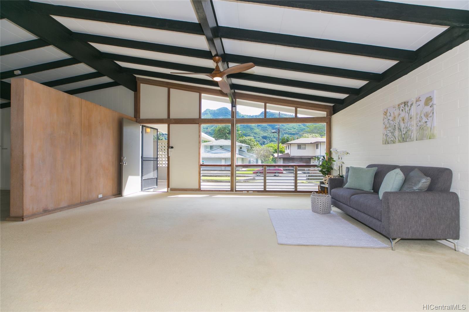 2749 Poelua Street Honolulu HI 96822 sold on 03252021