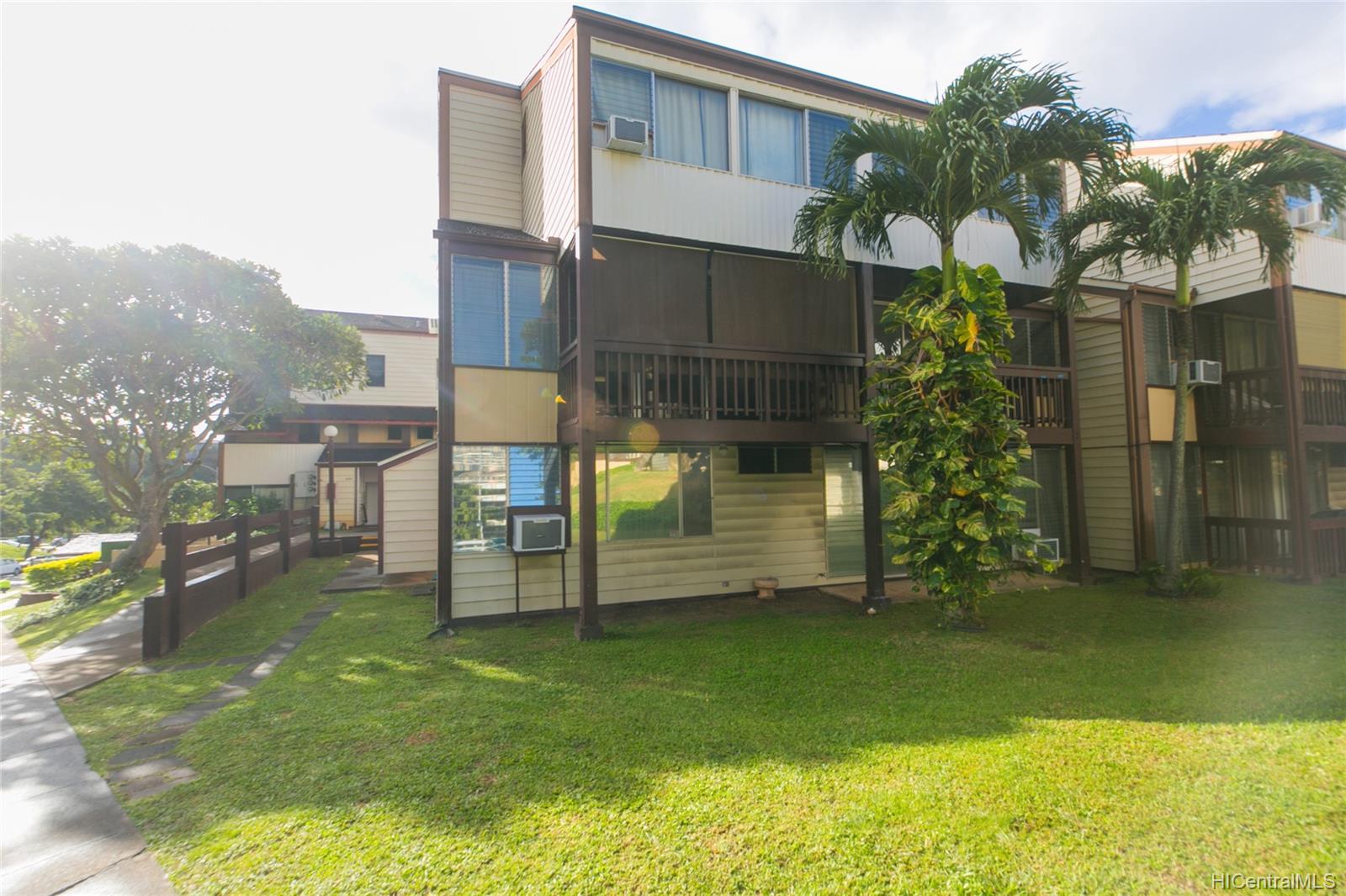 98-360 Koauka Loop  Unit 206