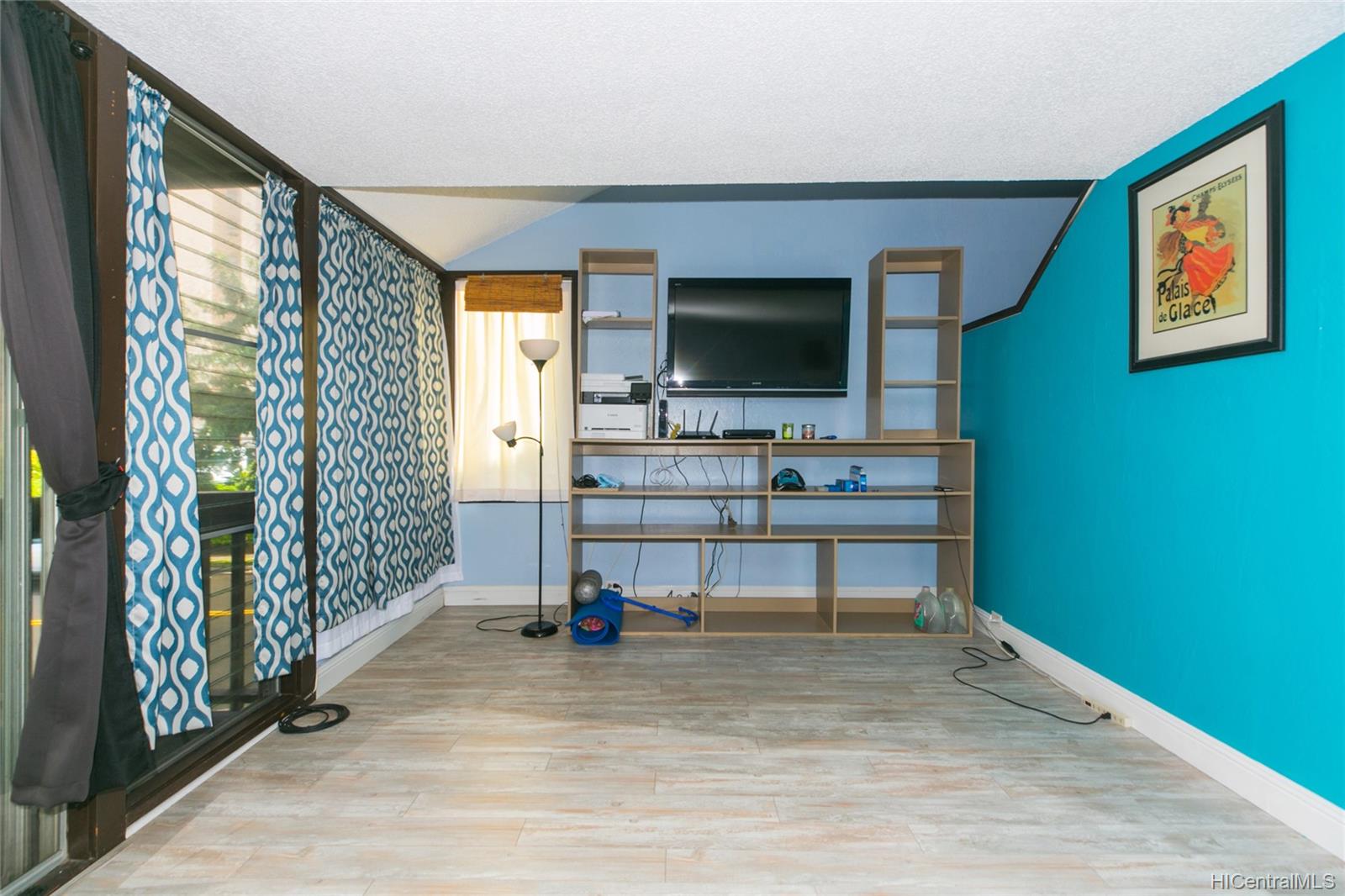 98-360 Koauka Loop  Unit 206