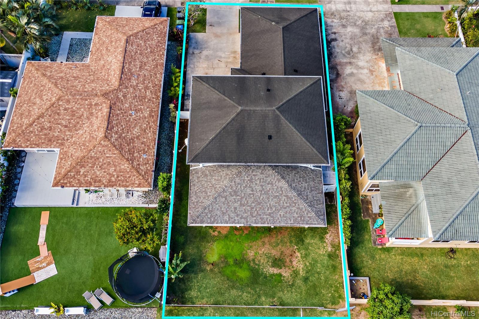 445 Keolu Drive