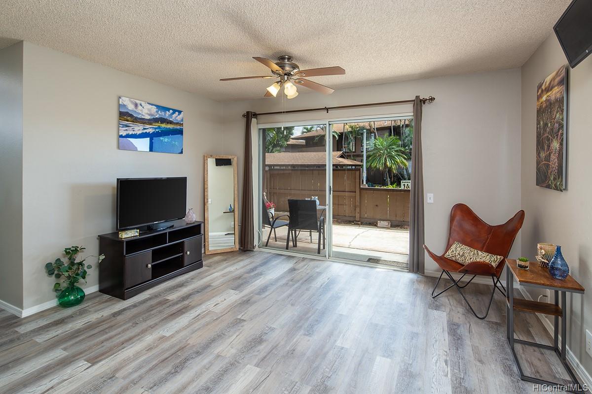 91-1040 Puamaeole Street  Unit 13A