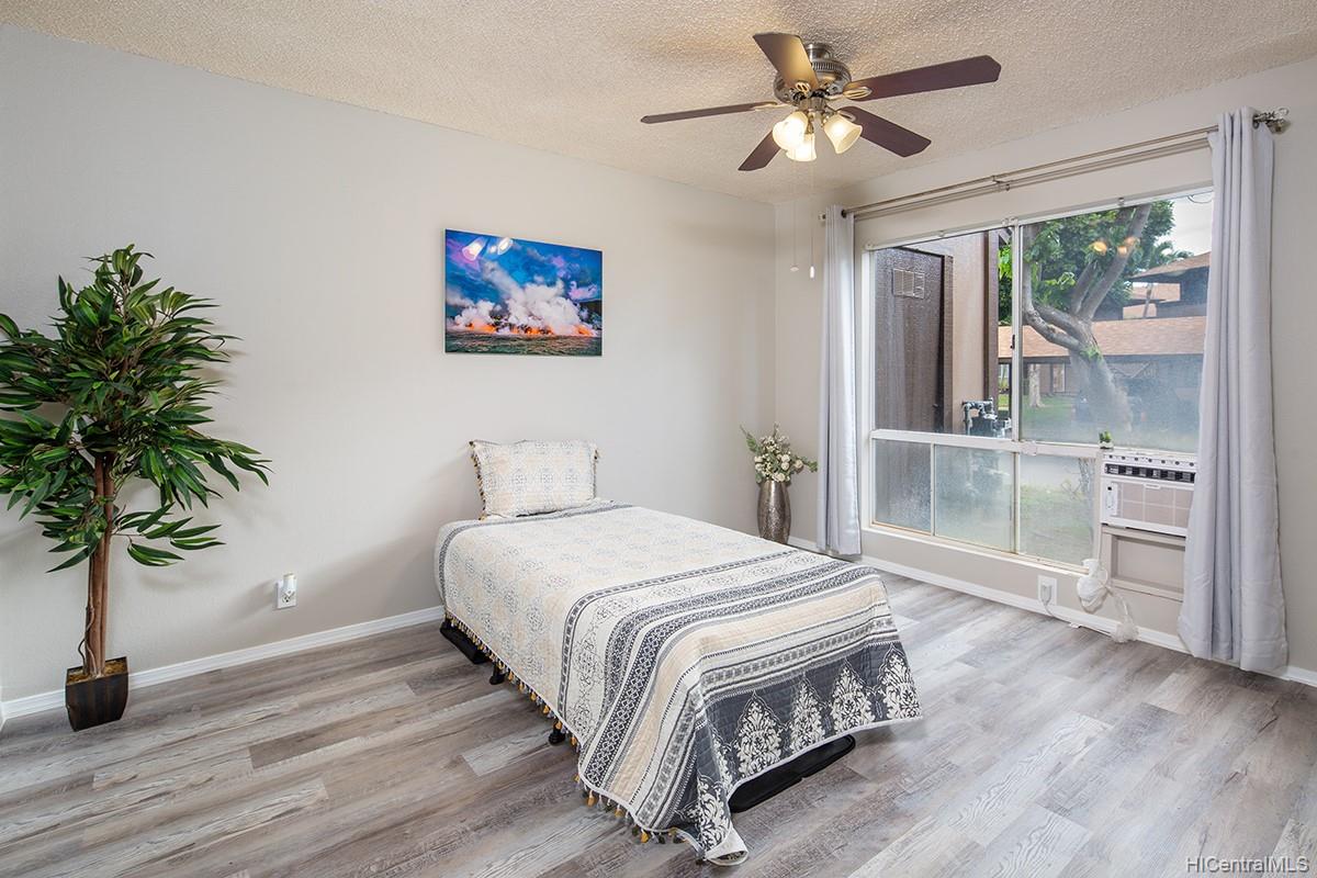 91-1040 Puamaeole Street  Unit 13A