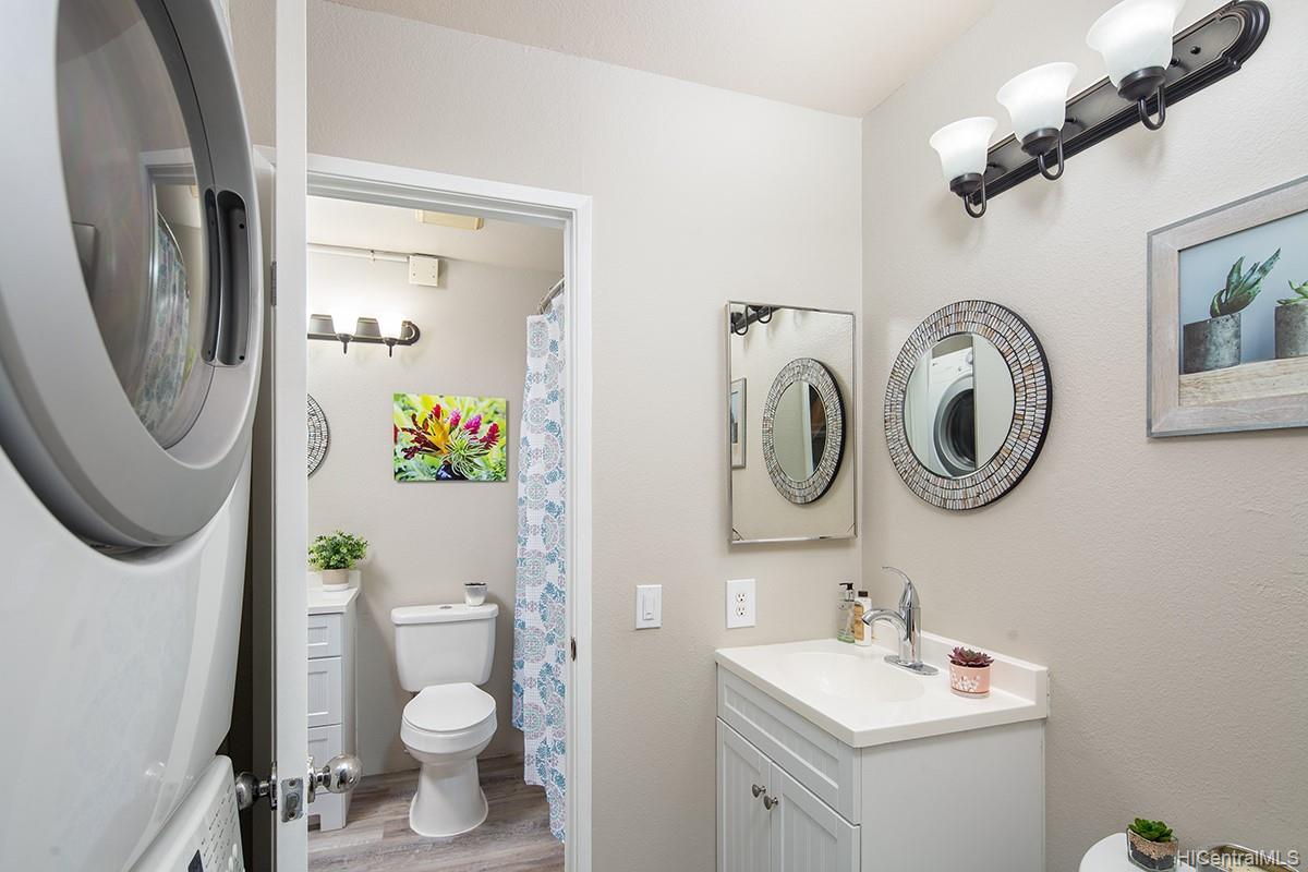 91-1040 Puamaeole Street  Unit 13A