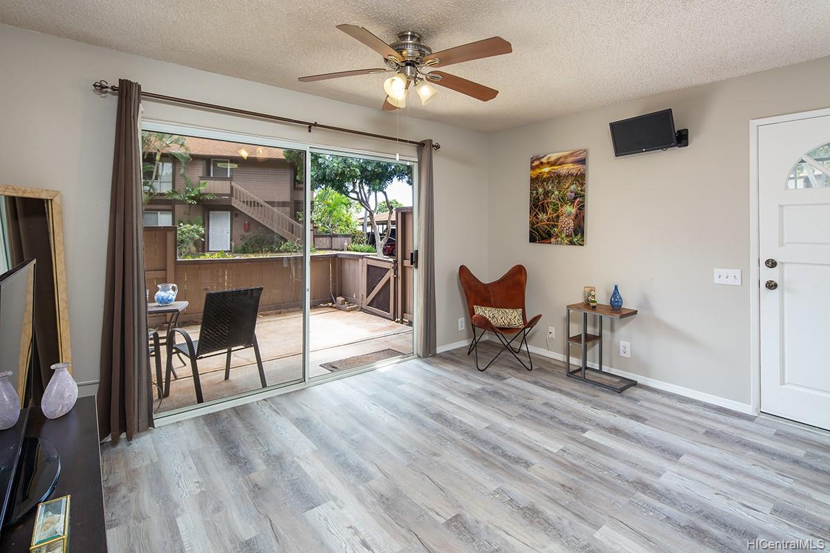 91-1040 Puamaeole Street  Unit 13A