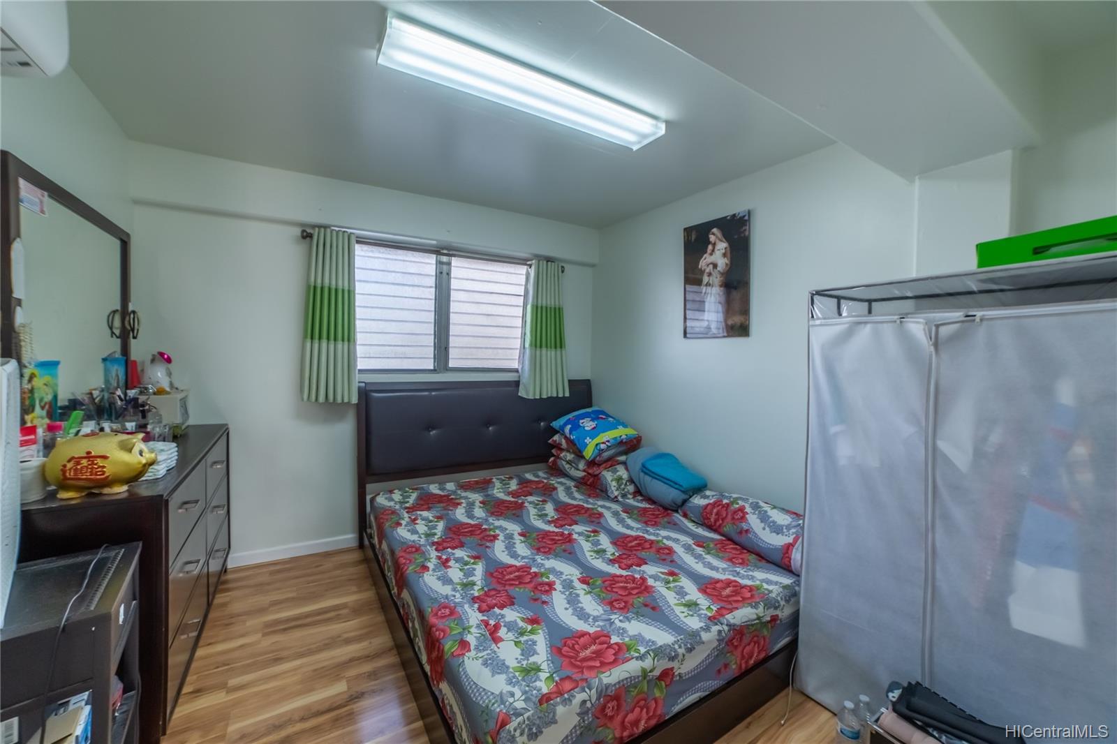908 University Avenue  Unit A202