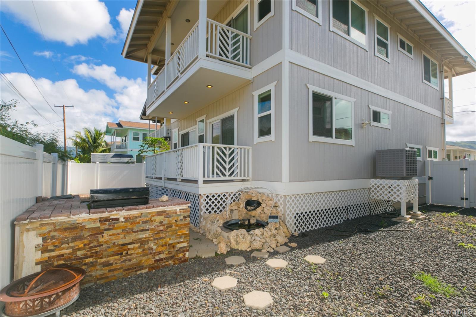 87-1720 Farrington Highway Unit 4 87-1720 Farrington Highway Unit 4