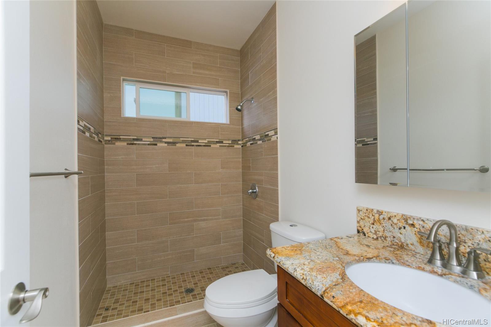 87-1720 Farrington Highway  Unit 4