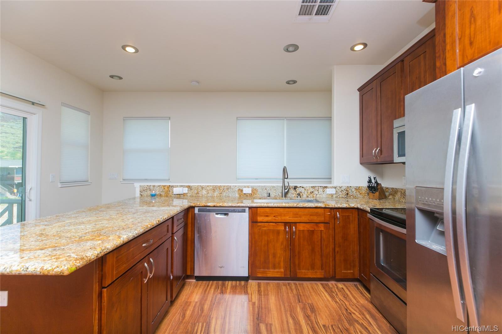 87-1720 Farrington Highway  Unit 4