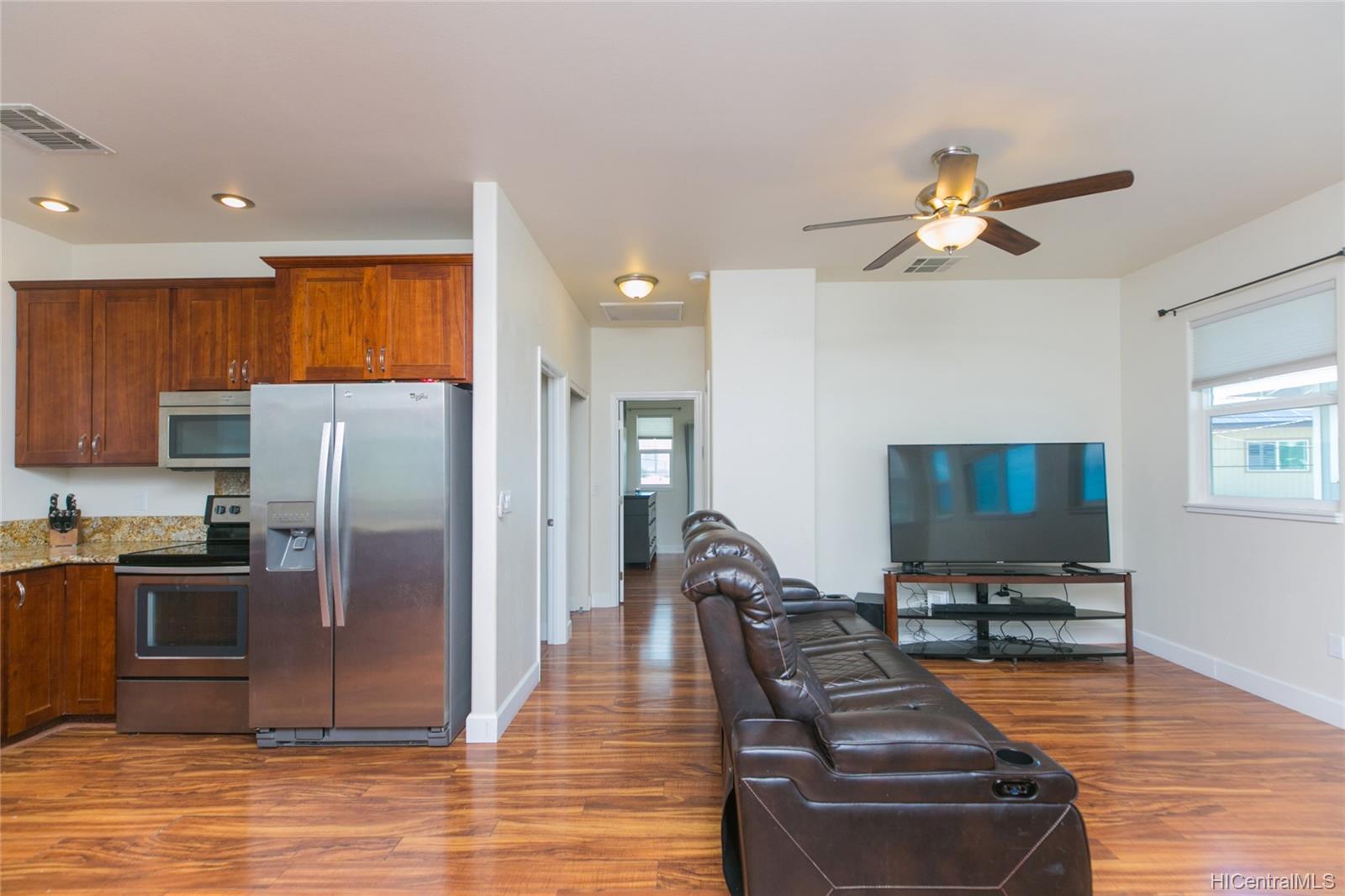 87-1720 Farrington Highway  Unit 4