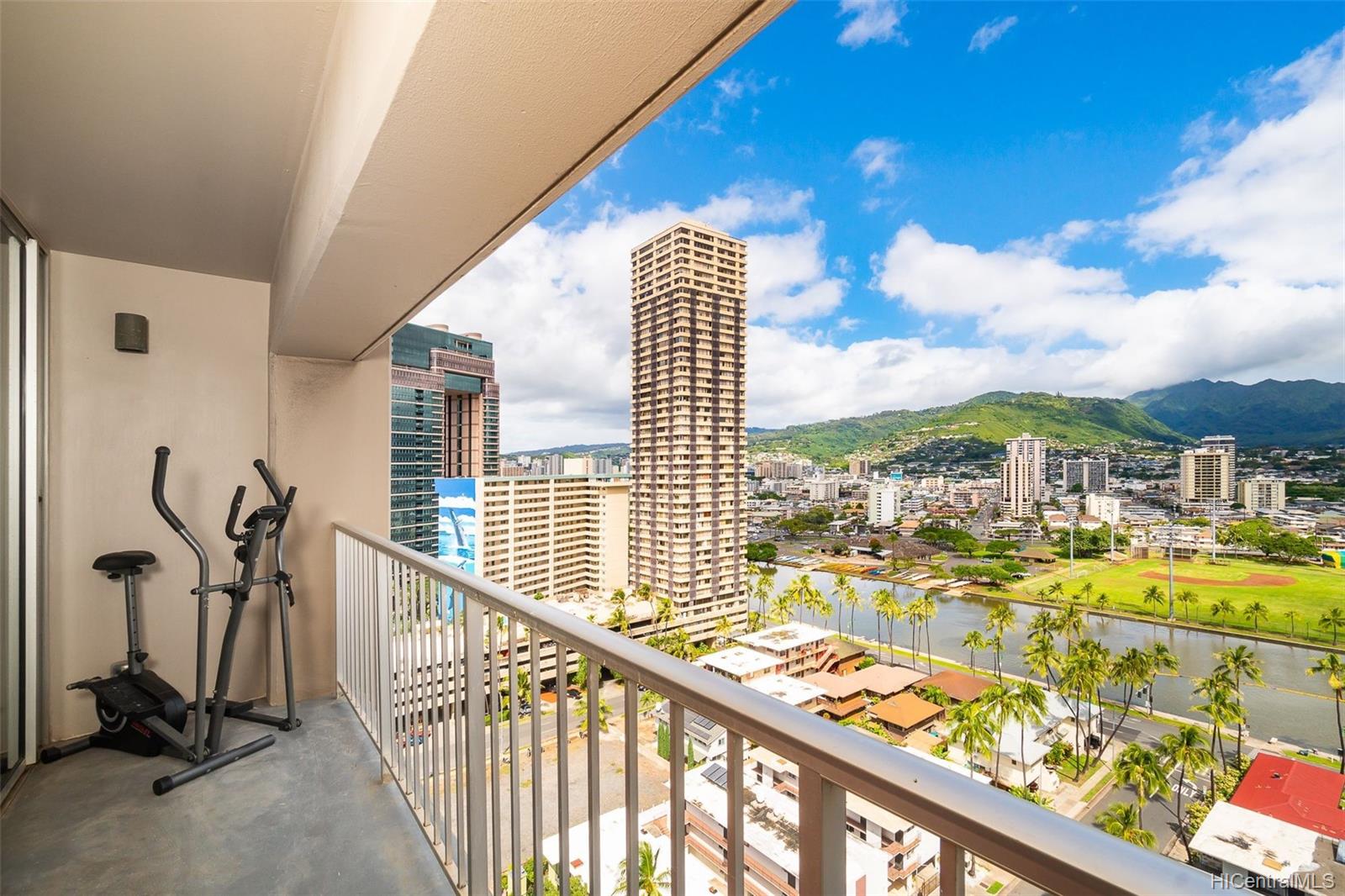 430 keoniana Street  Unit 1307