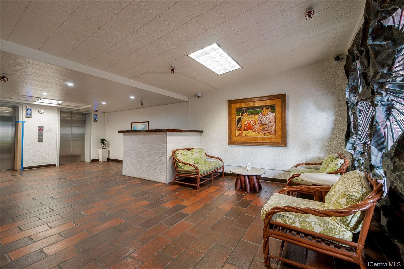 430 keoniana Street  Unit 1307