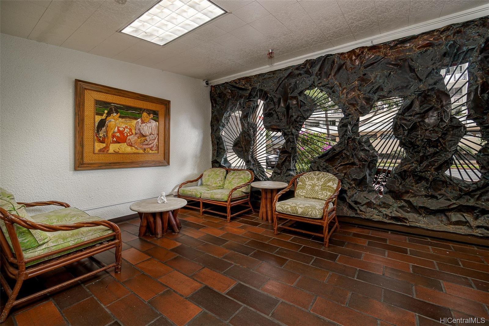 430 keoniana Street  Unit 1307