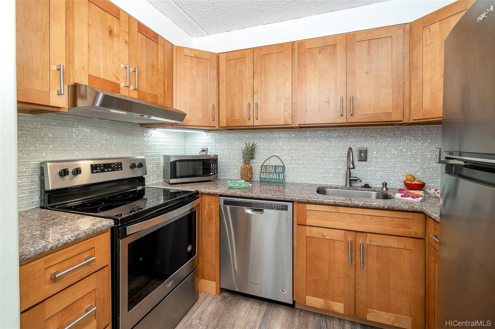 430 keoniana Street  Unit 1307